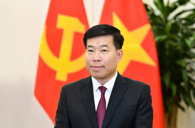 Ủy viên Ban Chấp hành Trung ương Đảng, Phó Bí thư Thường trực Đảng ủy, Thứ trưởng Bộ Ngoại giao Nguyễn Mạnh Cường trả lời phỏng vấn các cơ quan báo chí.