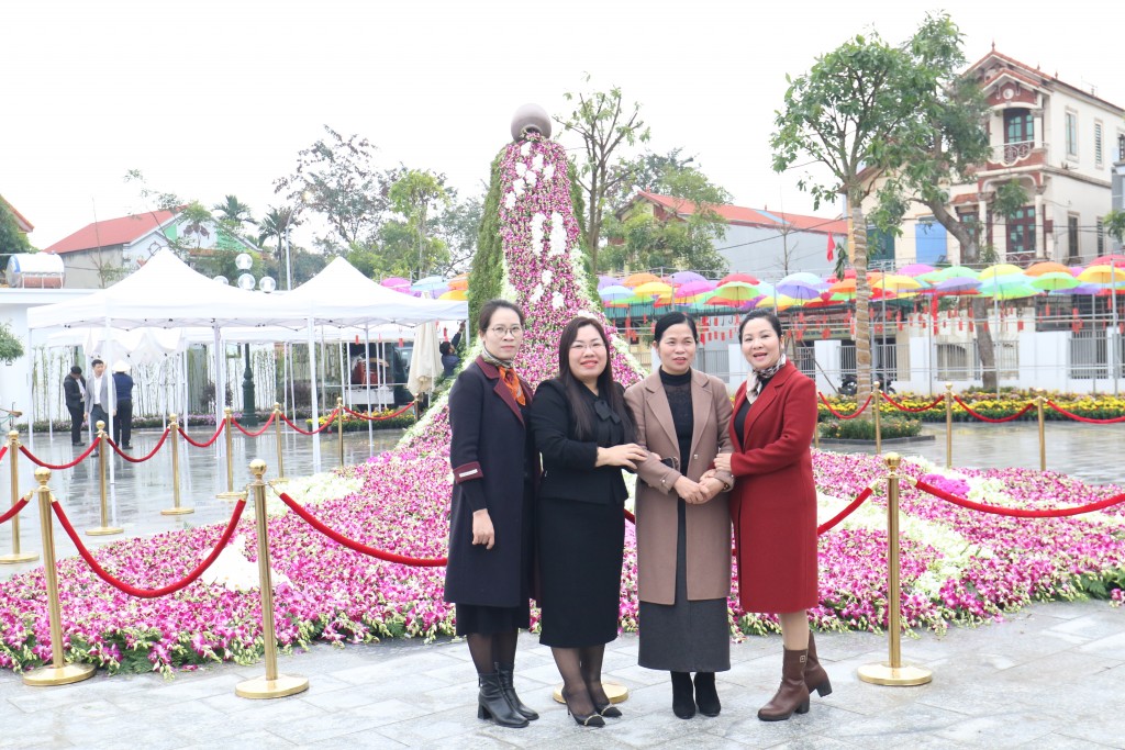 Xã Tiến Thắng bừng sáng với 8 công trình văn hóa vừa khánh thành