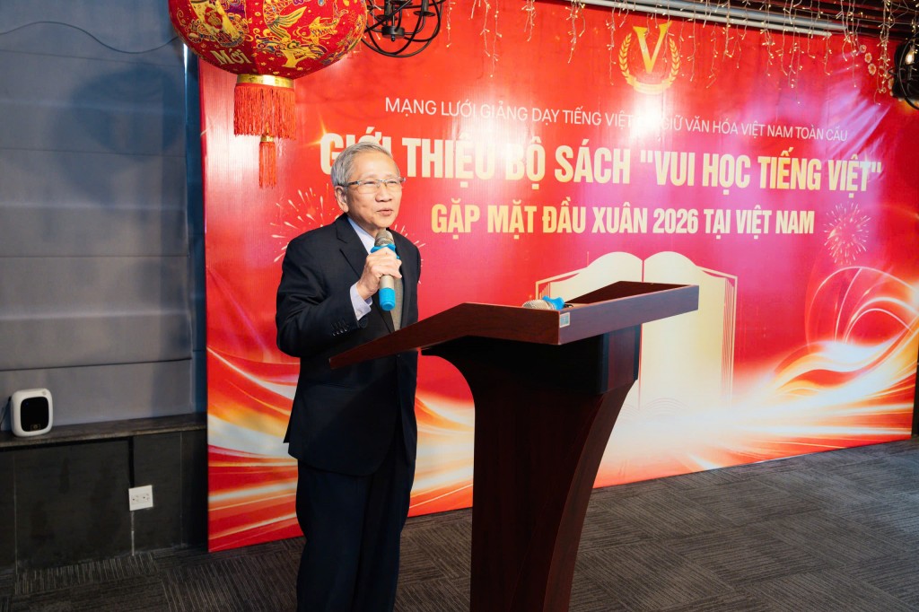 Ra mắt bộ sách “Vui học tiếng Việt”