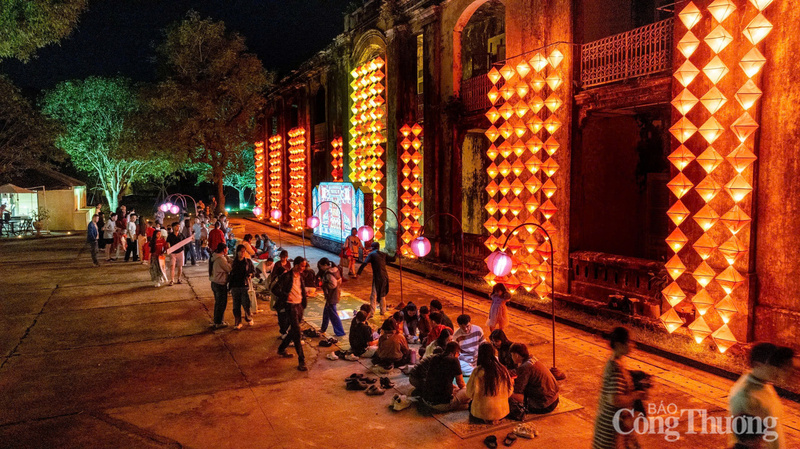 Tái hiện các trò chơi Tết trong Cung đình