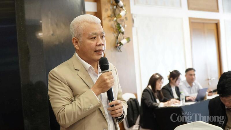 Đại diện Tiktok góp ý tại hội thảo