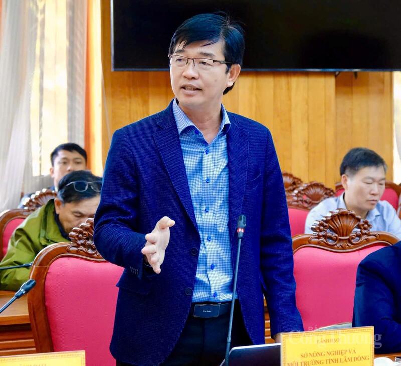 Giám đốc sở Nông nghiệp và Môi trường tỉnh Lâm Đồng Phan Nguyễn Hoàng Tân nêu ý kiến tại buổi làm việc. Ảnh: Hoàng Sa