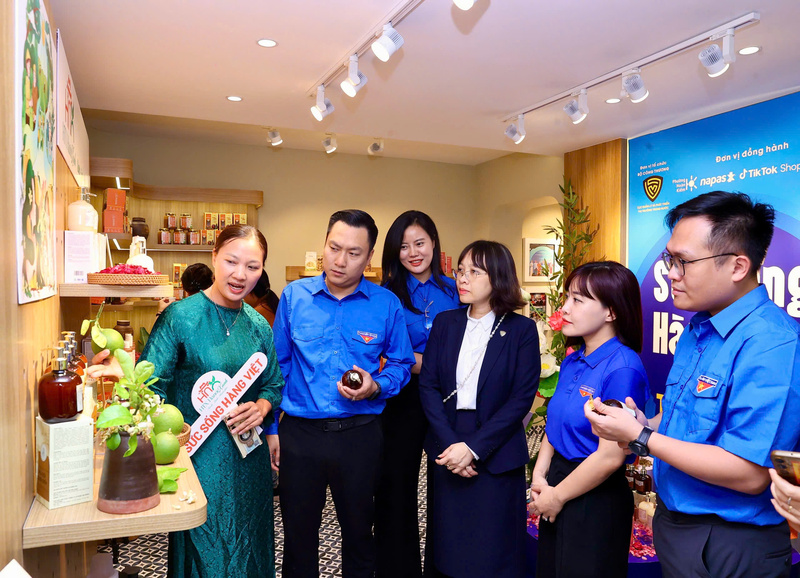 Thanh niên Bộ Công Thương đã, đang và sẽ triển khai nhiều chương trình hành động cụ thể, thể hiện rõ vai trò xung kích trên mặt trận kinh tế. Ảnh minh hoạ