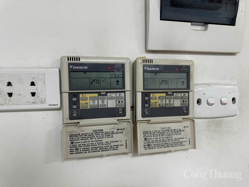 Các đơn vị chỉ được bật điều hòa khi bắt đầu giờ làm việc và phải tắt trước khi kết thúc giờ làm việc 30 phút, phải cài đặt ở mức từ 26 độ C trở lên.
