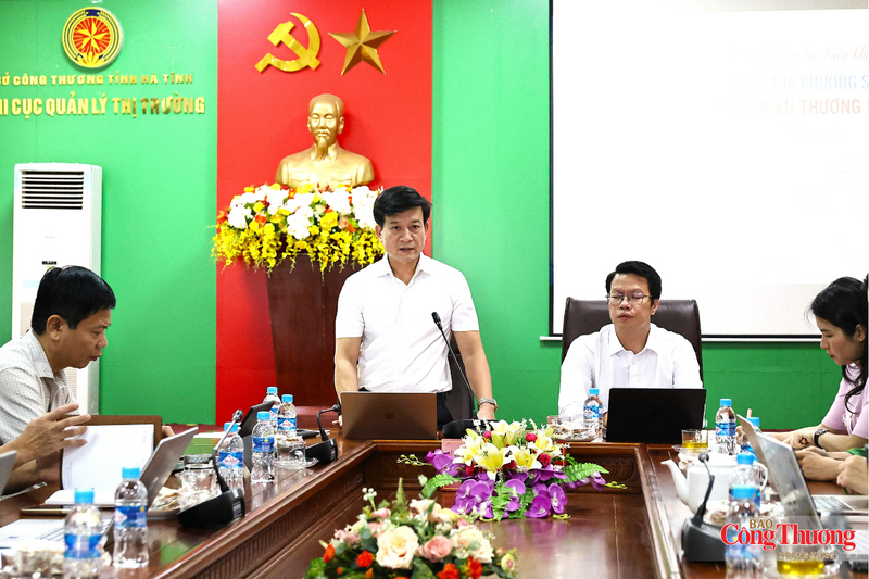 Ông Lê Xuân Từ, Phó giám đốc Sở Công Thương Hà Tĩnh phát biểu. Ảnh: Trọng Tùng