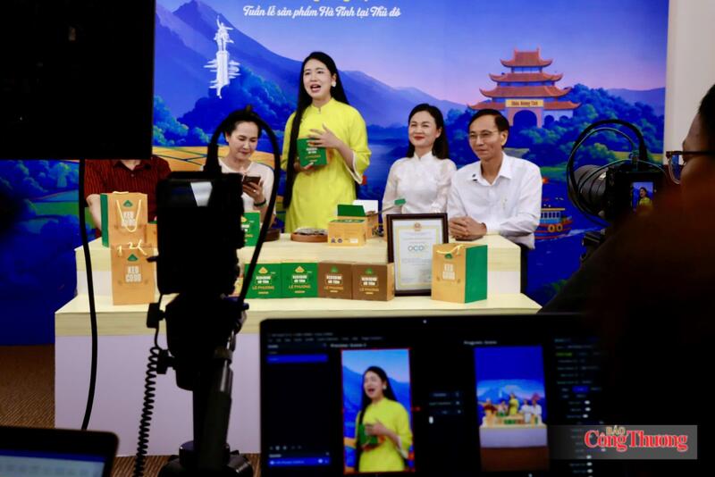 Theo kế hoạch, Hà Tĩnh sẽ tổ chức các phiên chợ thương mại điện tử giới thiệu trực tuyến sản phẩm chủ lực, đặc sản địa phương. Ảnh: Phúc Sơn