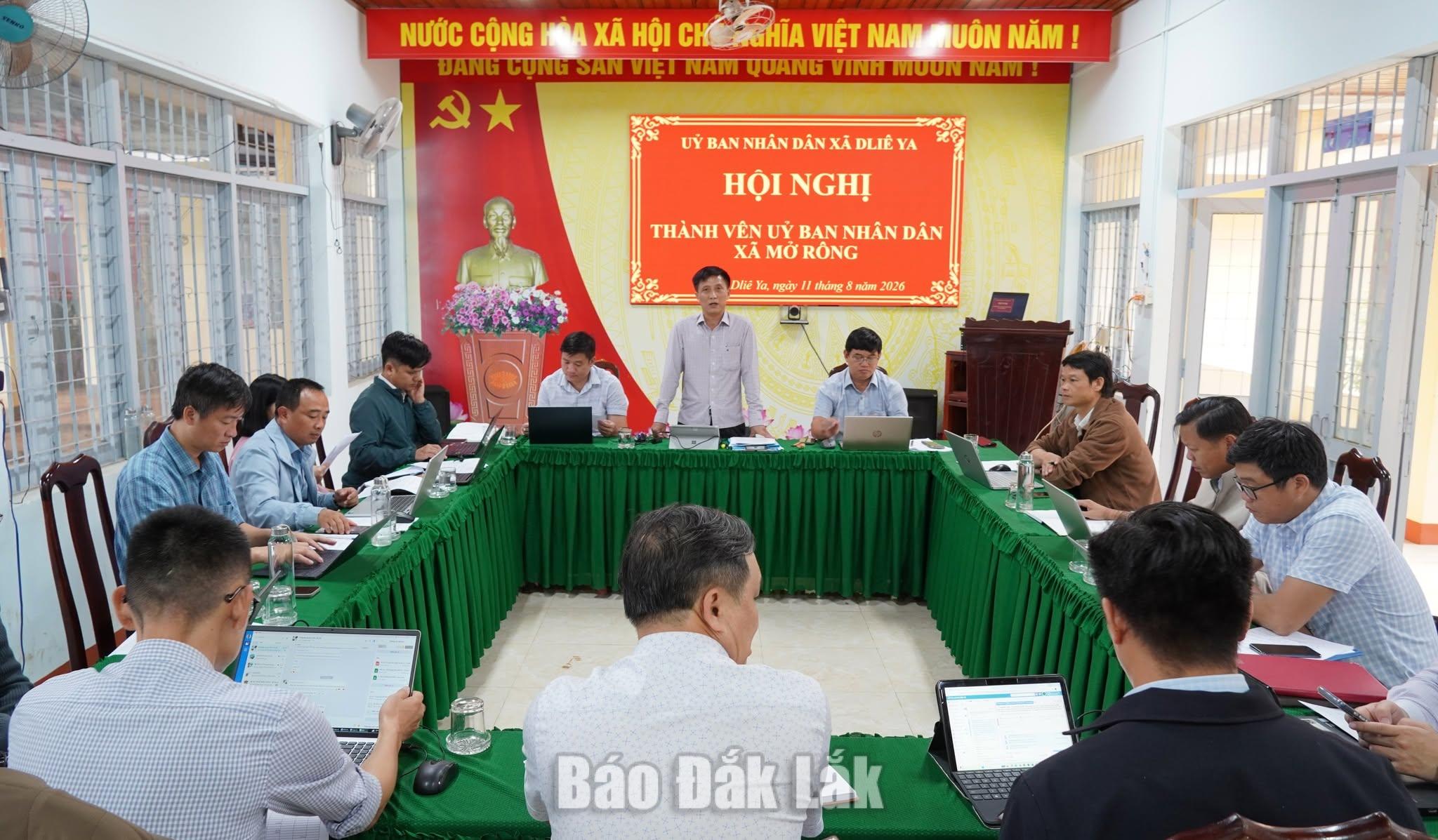 Đại biểu tham dự hội nghị.
