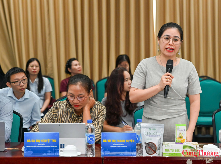 Bà Vũ Thị Thanh Huyên, Tổng Giám đốc Hợp tác xã Nhà Xanh Toàn Cầu.